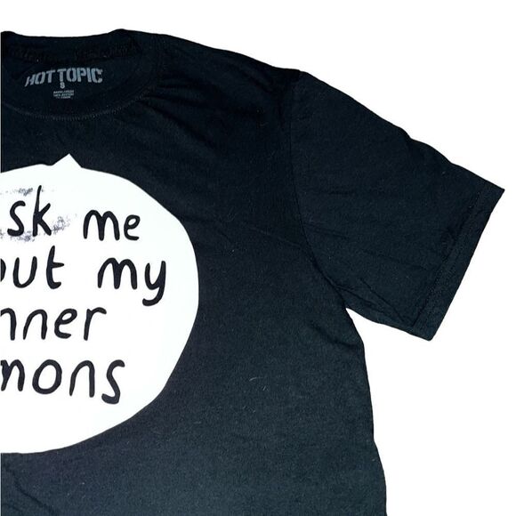 Hot Topic "Ask Me About My Inner Demons" Graphic Juniors T-shirt - Picture 2 of 8